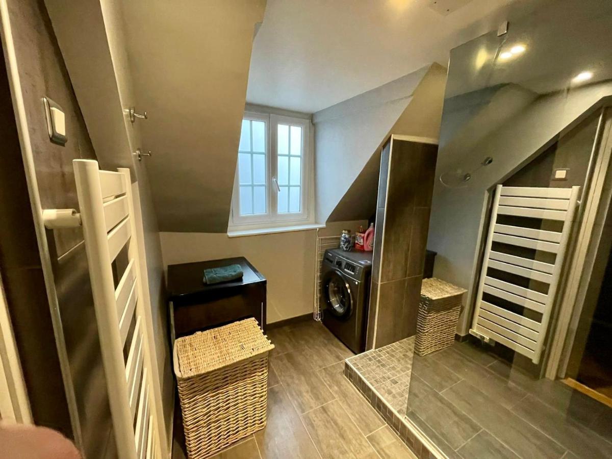 Sous Les Clochers De Rouen - Spacieux Logement Exteriör bild